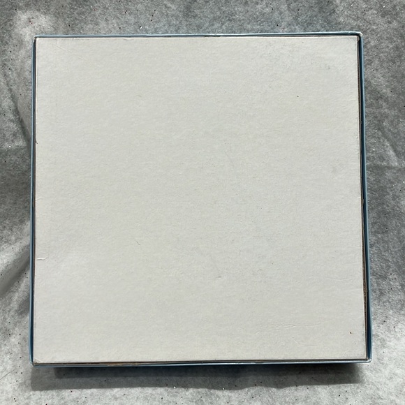 ⚫️2/$12⚫️ BITS AND PIECES Studio Puzzle Jigsaw Puzzle 1000 pc school room - Picture 2 of 3